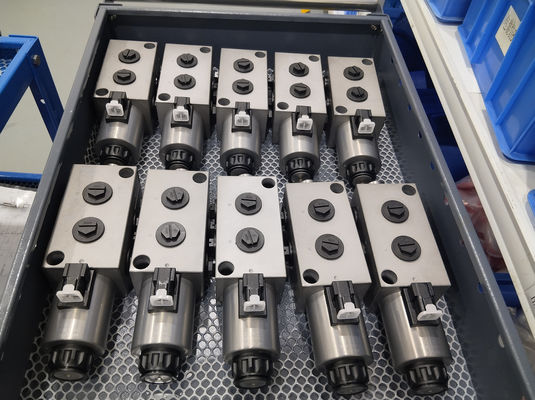 বড় প্রবাহ হাইড্রোলিক Solenodi ভালভ প্রবাহ হার 160L ER বা ডিজি কাস্টমাইজড 6 উপায় 2 অবস্থান Solenoid ভালভ